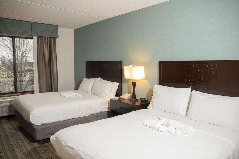 Wyndham Garden Erie Resort Kearsarge
